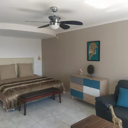 Ocean View Apartament Portimão